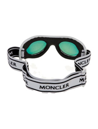 Moncler Round Tinted Sunglasses