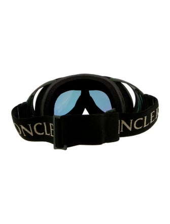 Moncler Round Tinted Sunglasses
