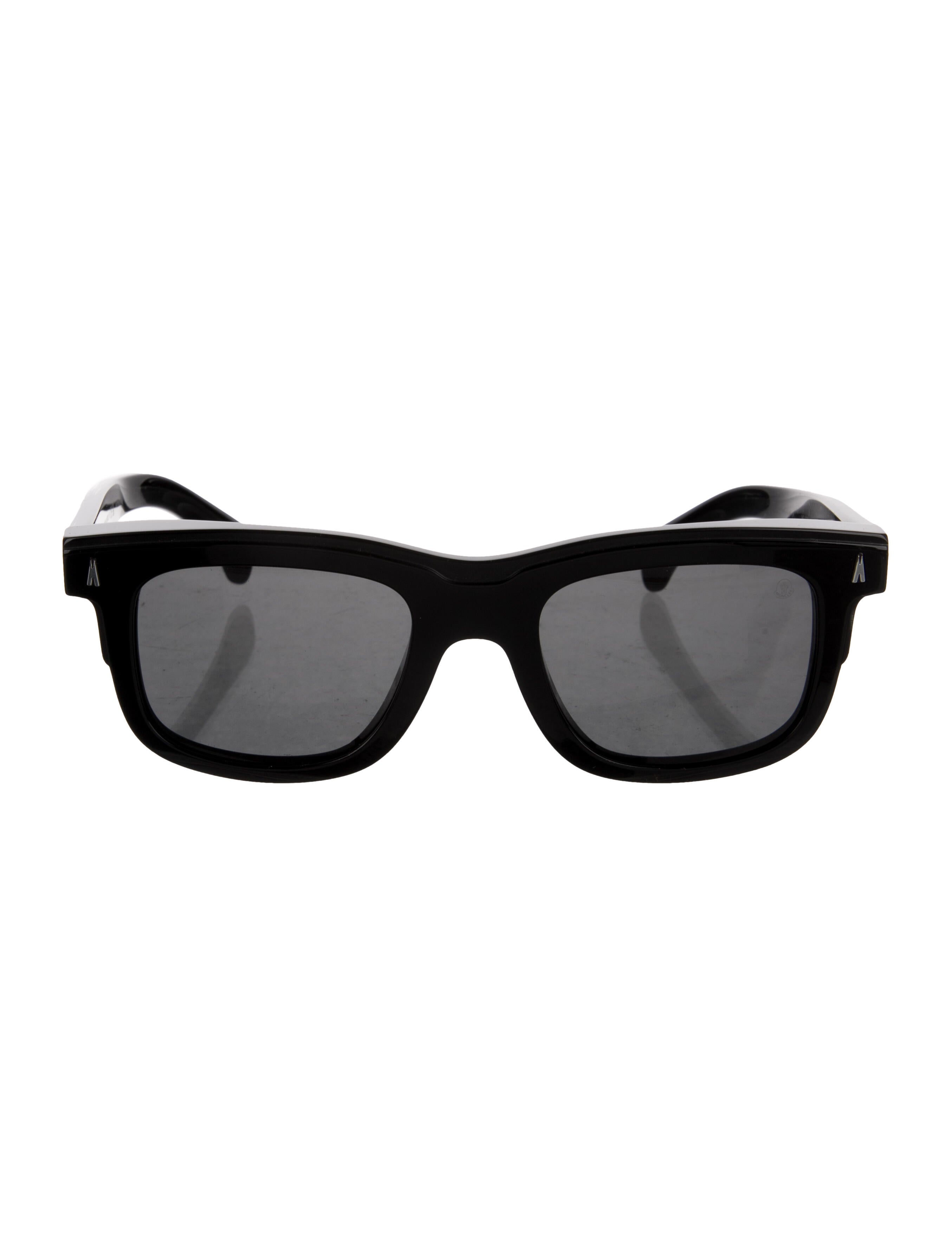 Moncler Wayfarer Tinted Sunglasses