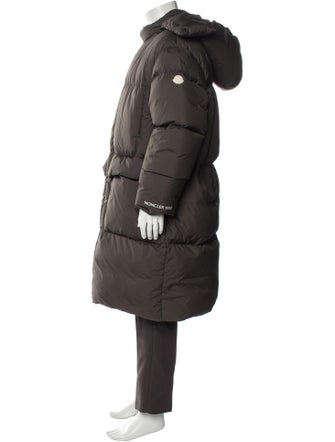 2 Moncler 1952 2022 Puffer Coat