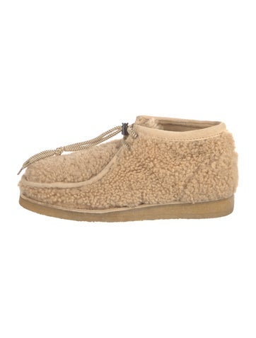 Pre-owned Moncler Shearling Lace-up Boots In Neutral