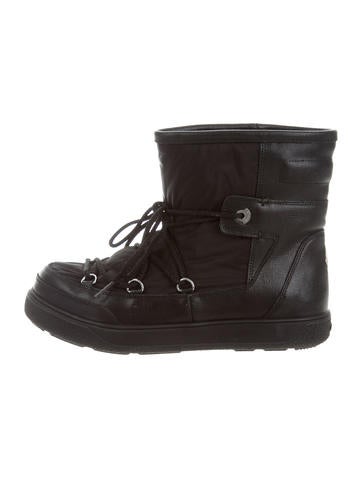 Moncler Round-Toe Snow Boots