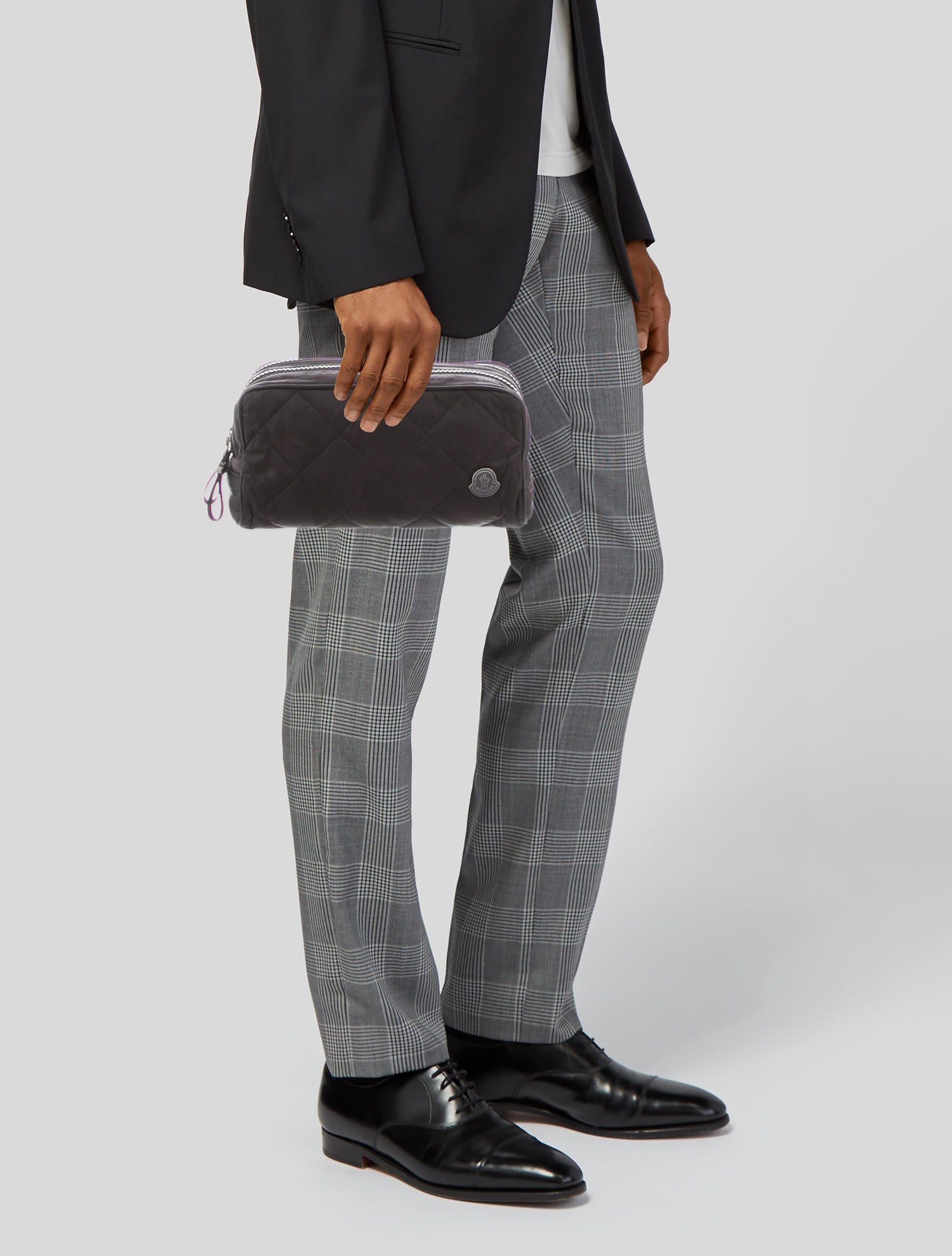 MONCLER フェイスマスク 収納ポーチ付き Moncler Quilted Travel Toiletry Bag w/ Tags - Black Travel