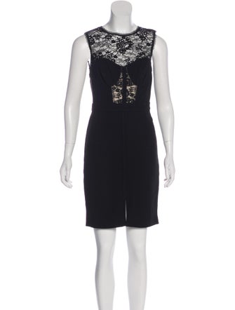 Monique Lhuillier Lace-Trimmed Cocktail Dress