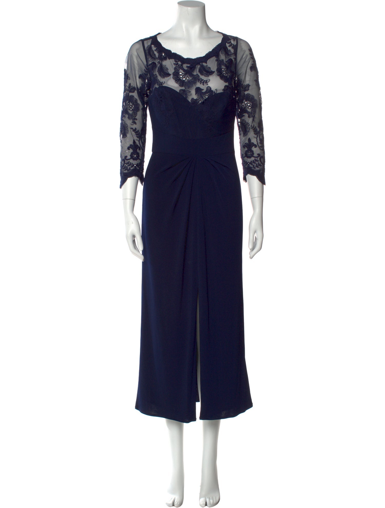 Monique Lhuillier Scoop Neck Long Dress