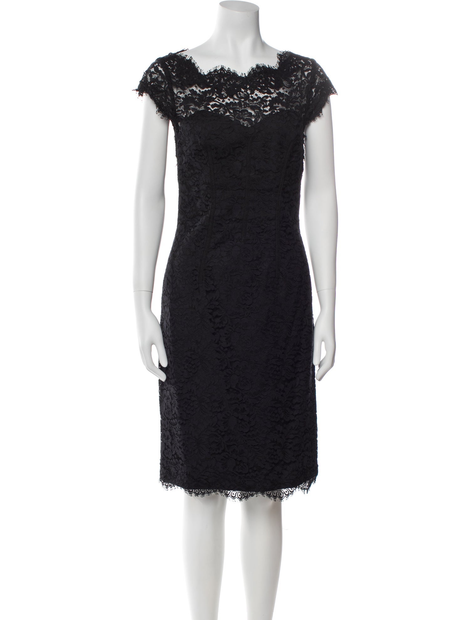 Monique Lhuillier Bateau Neckline Knee-Length Dress