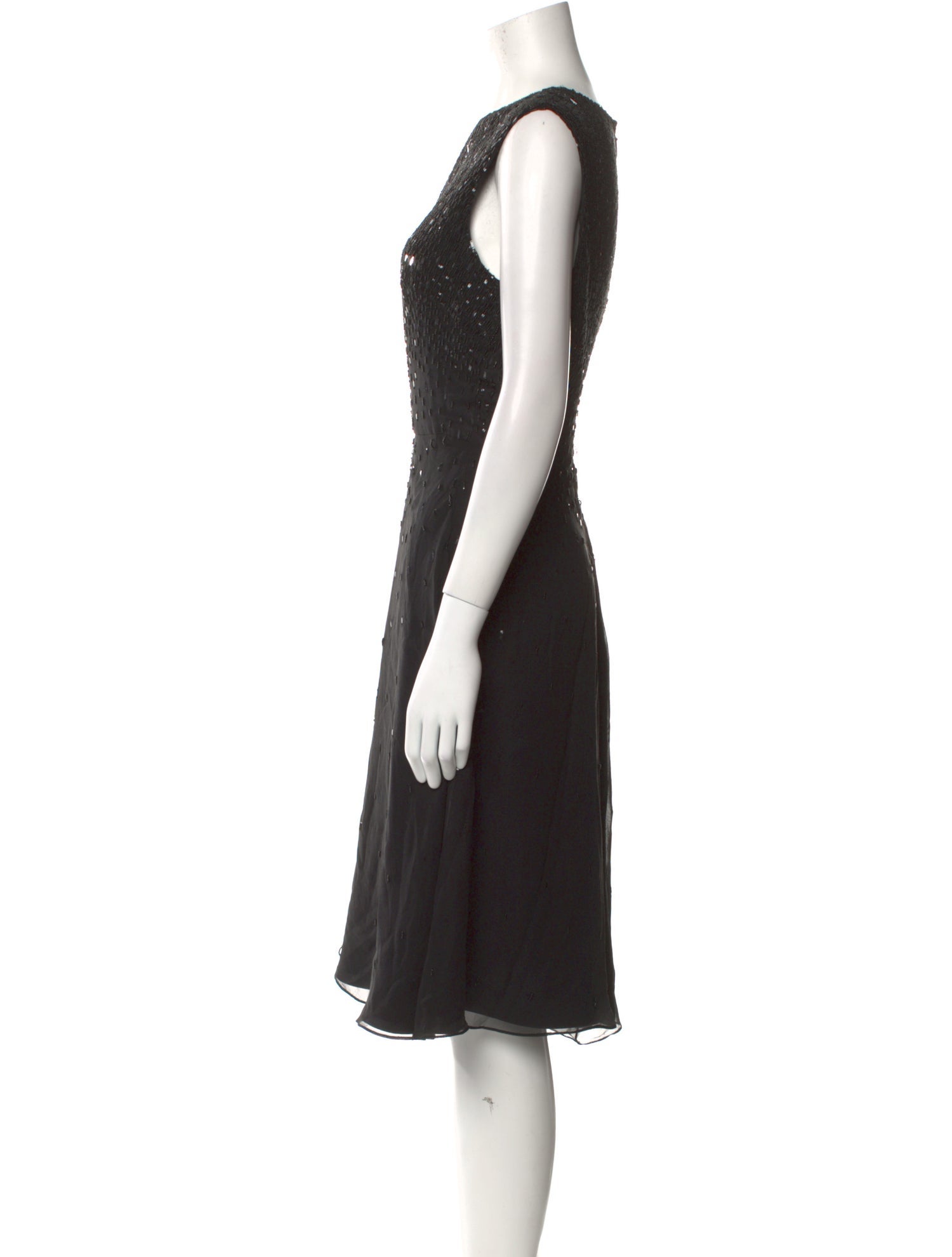 Monique Lhuillier Crew Neck Knee-Length Dress