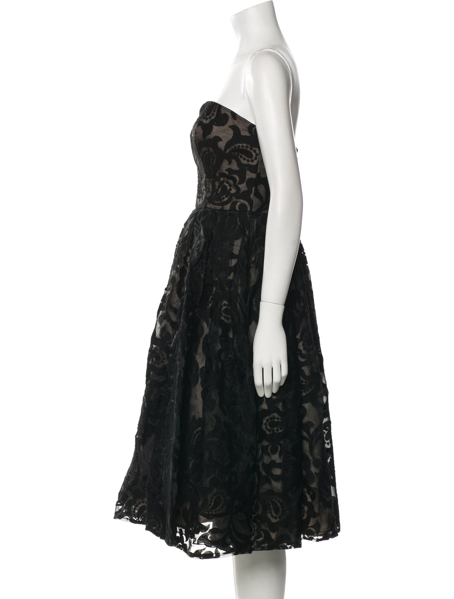 Monique Lhuillier Lace Pattern Knee-Length Dress
