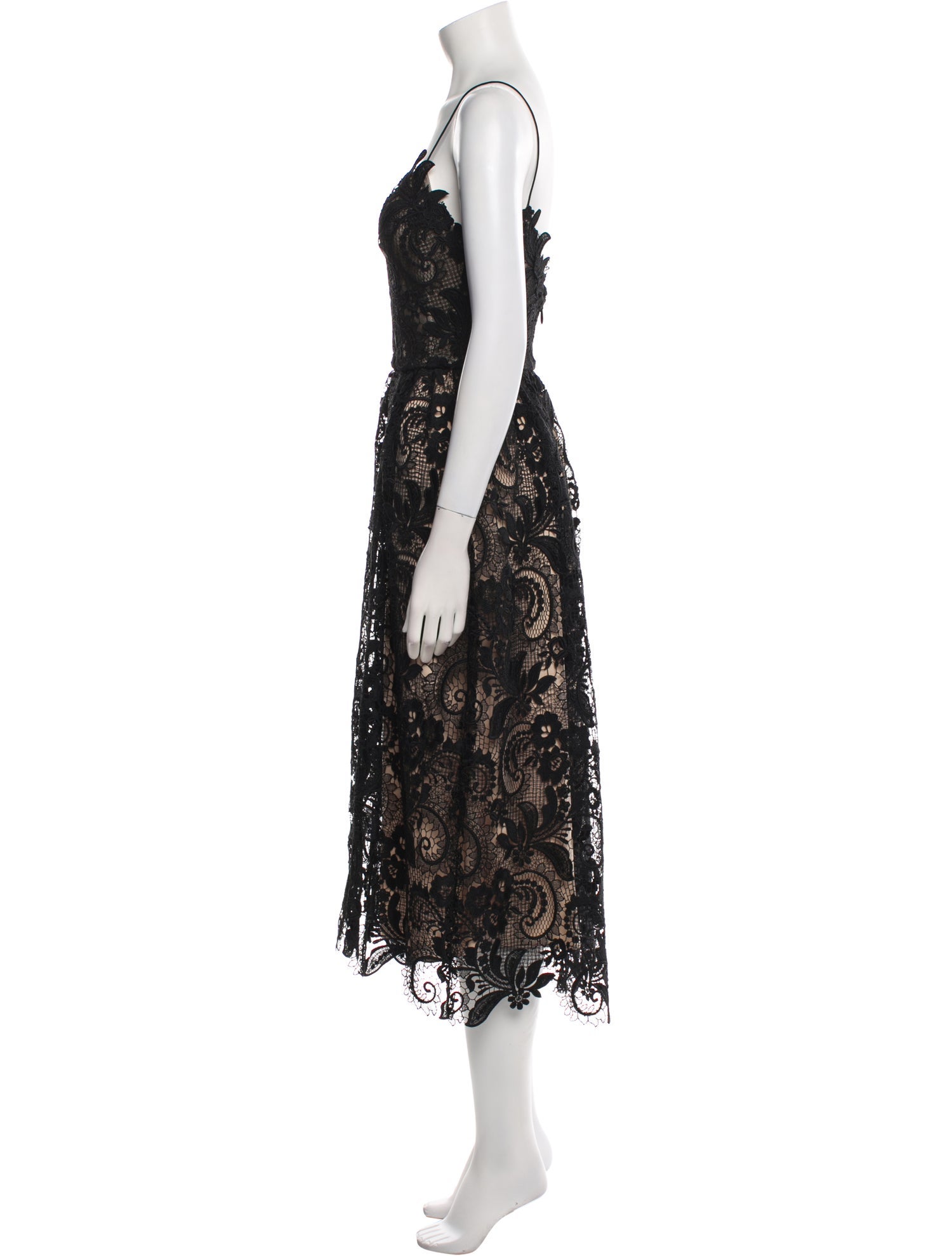 Monique Lhuillier Lace Pattern Long Dress