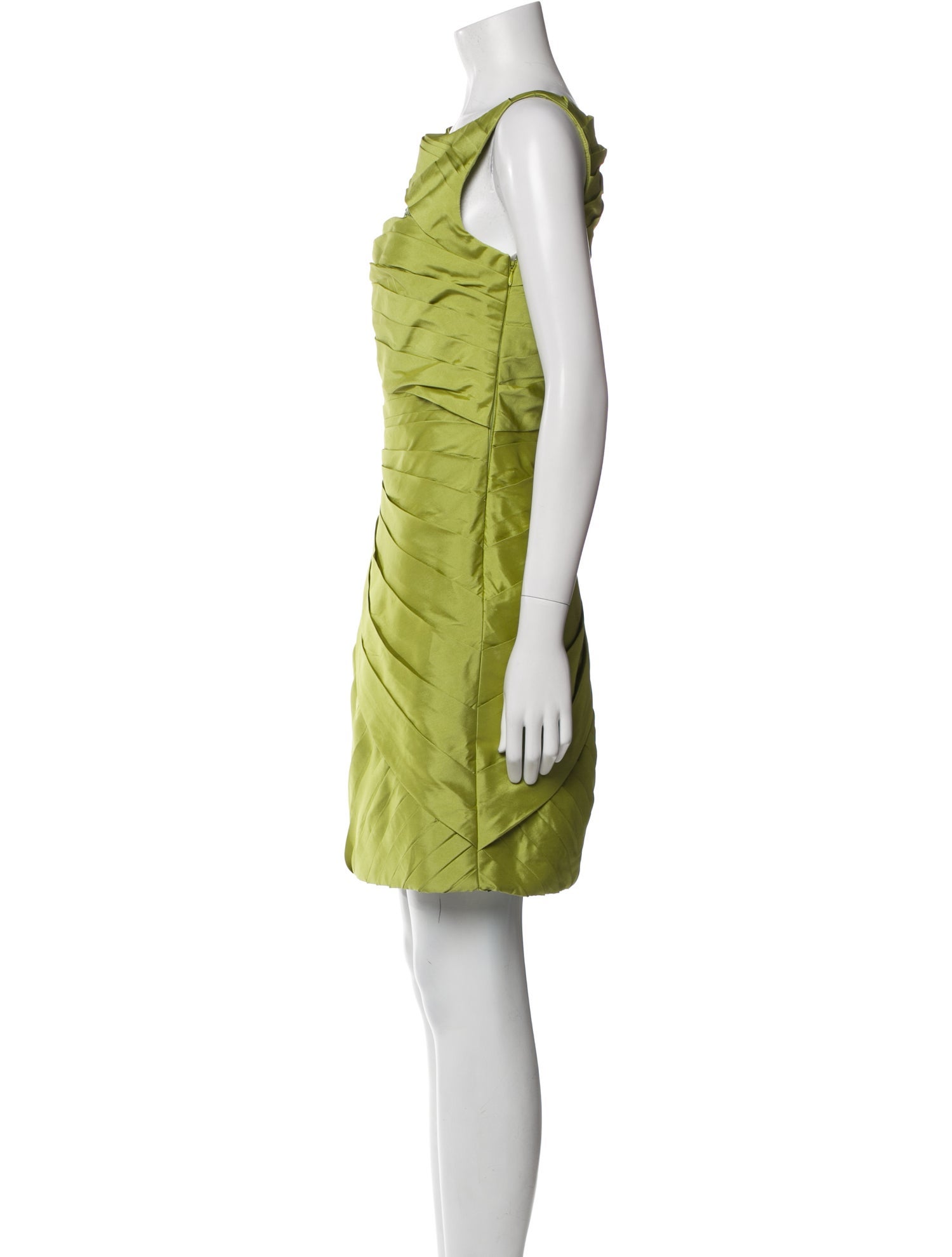 Monique Lhuillier Bateau Neckline Mini Dress