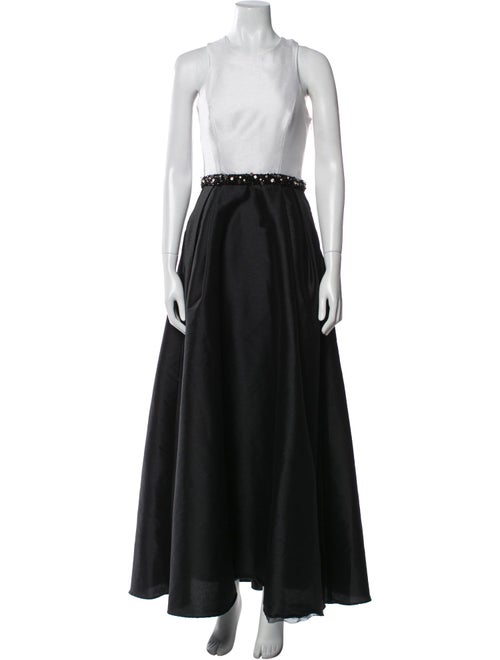 Monique Lhuillier Crew Neck Long Dress