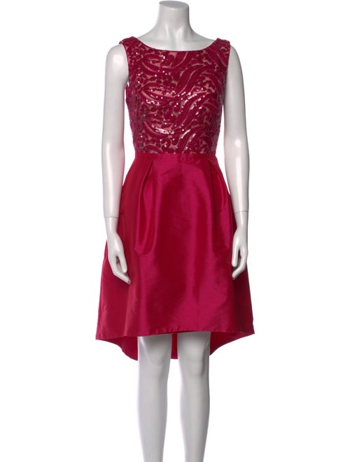 Monique Lhuillier Bateau Neckline Mini Dress