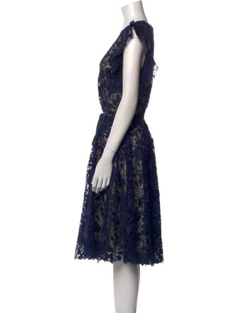 Monique Lhuillier Lace Pattern Knee-Length Dress