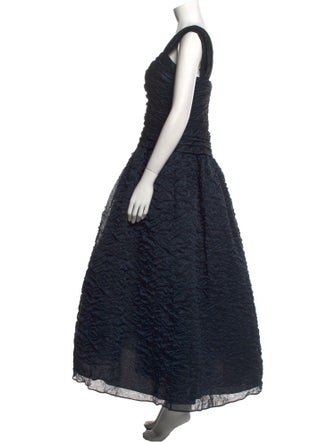 Monique Lhuillier Square Neckline Long Dress