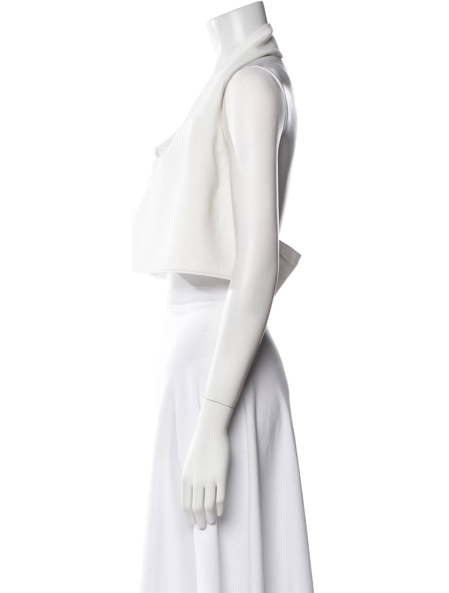 Mônot Halterneck Sleeveless Crop Top