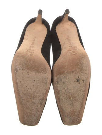 Manolo Blahnik Suede Pumps