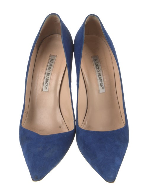 Manolo Blahnik Suede Pumps