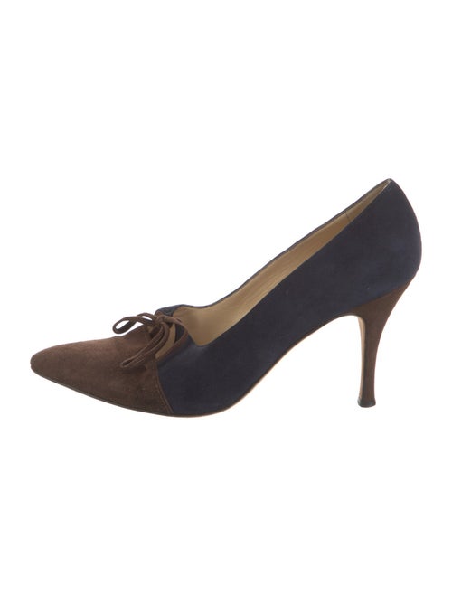 Manolo Blahnik Suede Bow Accents Pumps