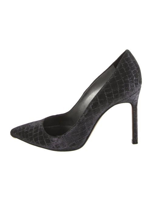 Manolo Blahnik Pumps