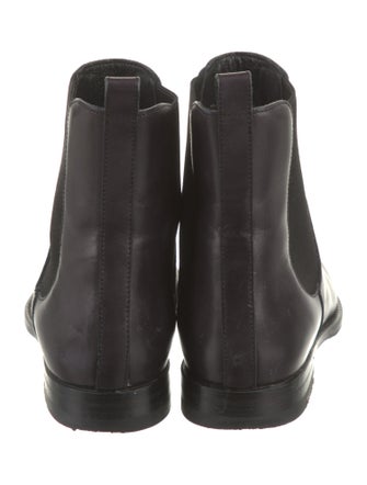 Manolo Blahnik Leather Chelsea Boots