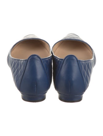 Manolo Blahnik Quilted Pattern Leather Flats