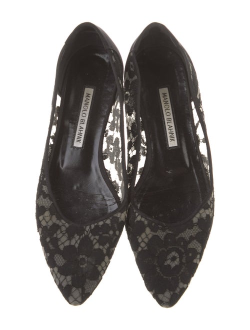 Manolo Blahnik Lace Lace Pattern Flats