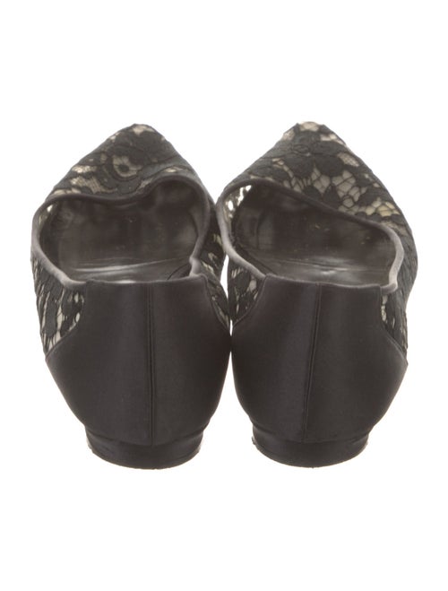 Manolo Blahnik Lace Lace Pattern Flats