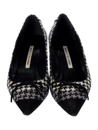 Manolo Blahnik Canvas Houndstooth Print Pumps