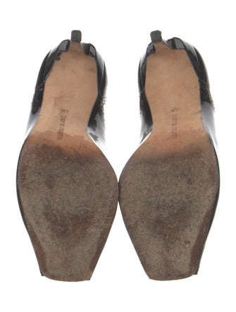 Manolo Blahnik Patent Leather Lasercut Accents D'Orsay Pumps
