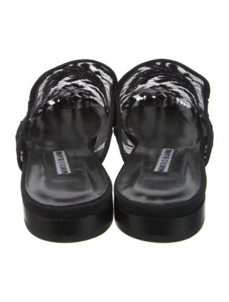 Manolo Blahnik Lace Lace Pattern Mules