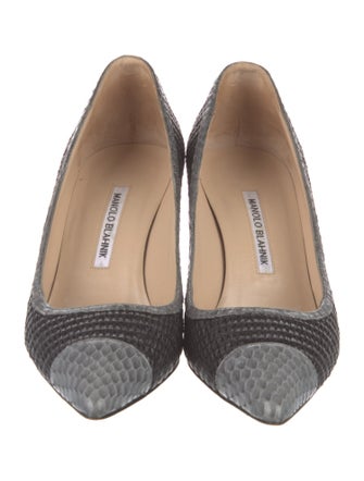 Manolo Blahnik Raffia Printed Pumps