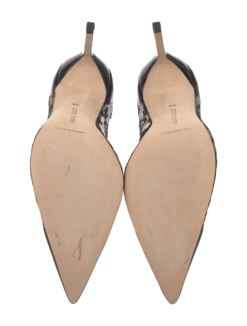 Manolo Blahnik Lace Lace Pattern Pumps