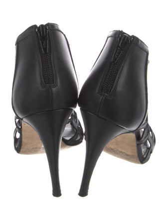 Manolo Blahnik Leather Slingback Sandals