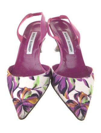 Manolo Blahnik Printed Slingback Pumps