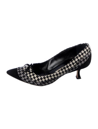 Manolo Blahnik Suede Houndstooth Print Pumps