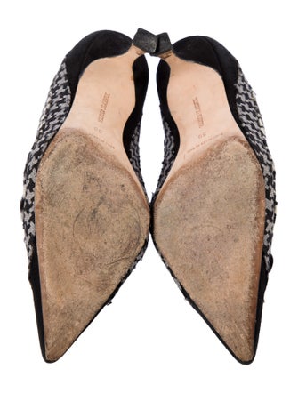 Manolo Blahnik Suede Houndstooth Print Pumps
