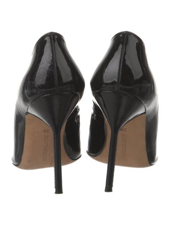 Manolo Blahnik Patent Leather Pumps