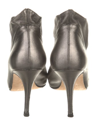 Manolo Blahnik Leather Lace-Up Boots