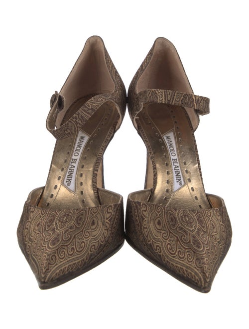 Manolo Blahnik Printed D'Orsay Pumps
