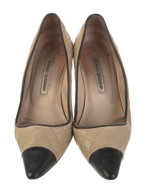 Manolo Blahnik Quilted Pattern Leather Pumps