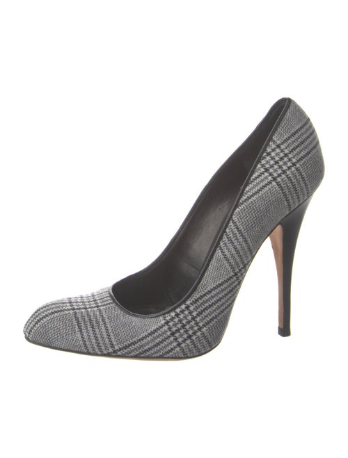 Manolo Blahnik Printed Pumps