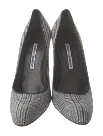 Manolo Blahnik Printed Pumps