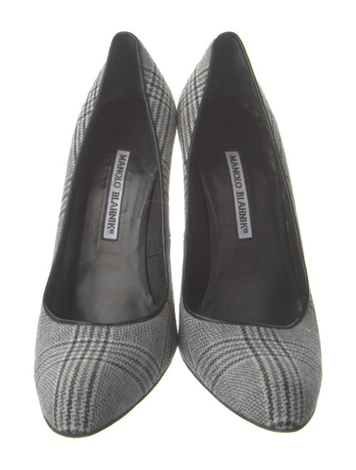 Manolo Blahnik Printed Pumps