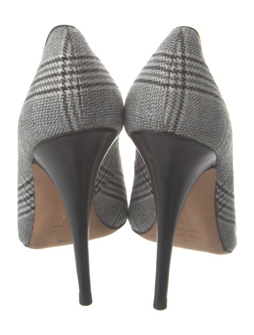 Manolo Blahnik Printed Pumps