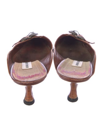 Manolo Blahnik Leather Graphic Print Mules