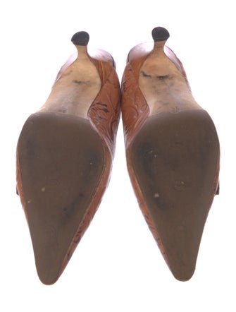 Manolo Blahnik Leather Graphic Print Mules