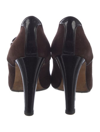 Manolo Blahnik Suede Pumps