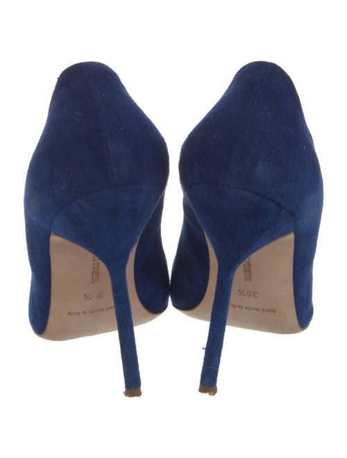 Manolo Blahnik Suede Pumps
