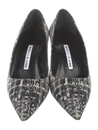 Manolo Blahnik Printed Pumps