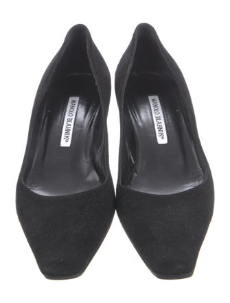 Manolo Blahnik Suede Pumps